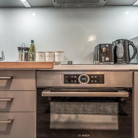 Spacious & Cosy Studio Flat In The Heart Of Edinburgh City Centre Eksteriør billede